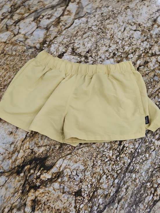 Patagonia Pants - Patagonia Light Yellow Women's Athletic Shorts. Size S